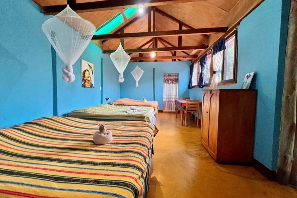 Eco-Hotel Mayachik San Juan La Laguna Exterior photo